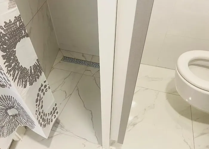 Ot بيت شباب سبليت