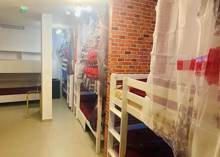 Ot بيت شباب *